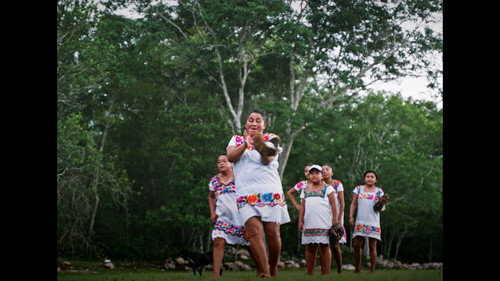 The Authentic and True Amazonas of Yaxunah