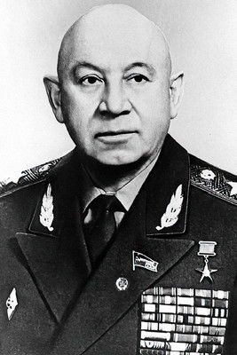 Георгий Цинёв