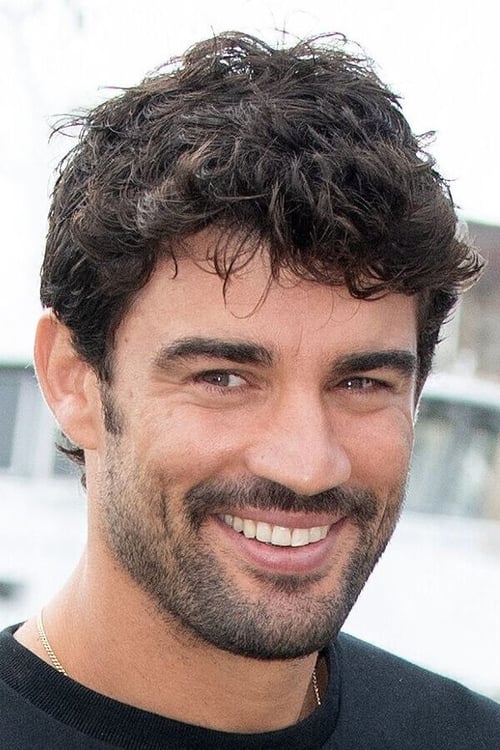 Kép: Simon Ehrlacher színész profilképe