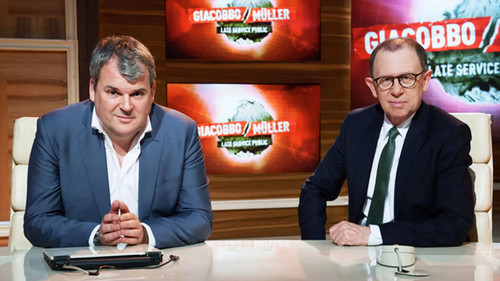 Escena 3 de Giacobbo/Müller – Late Service Public