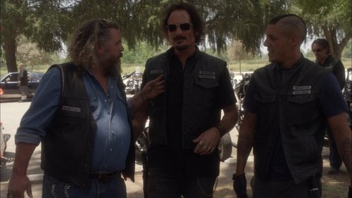 Escena del episodio 7 de la temporada 3 de la serie Hijos de la anarquía