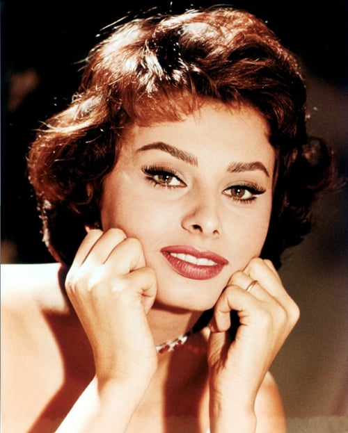 Sophia Loren isMamma