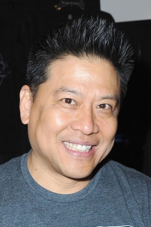 Kép: Garrett Wang színész profilképe