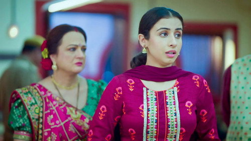 Aarti Clears the Bacchans' Name