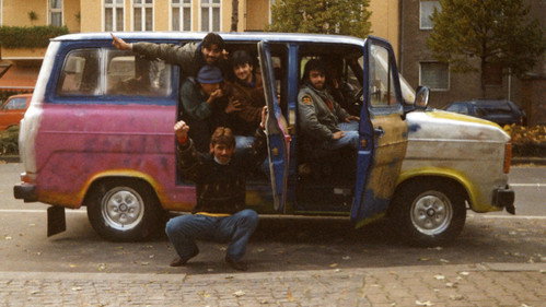 In den Straßen von Berlin Backdrop Blur