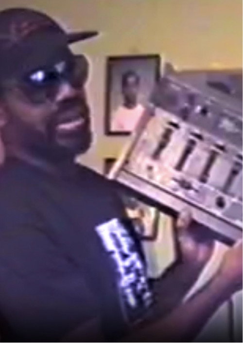 Low Power Empowerment: Neighborhood Radio in Ireland and the United States