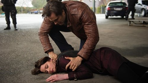 Escena del episodio 6 de la temporada 3 de la serie Continuum
