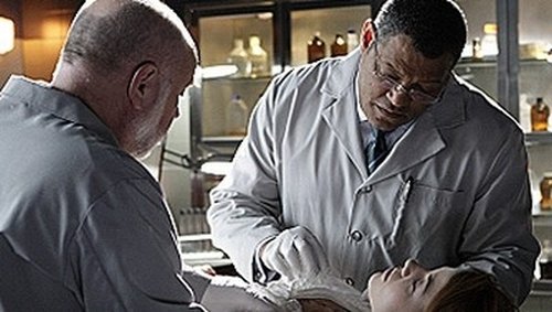 Escena del episodio 14 de la temporada 9 de la serie CSI: Las Vegas