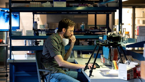 NCIS: New Orleans S07E02 — Something in the Air, Part II episode still