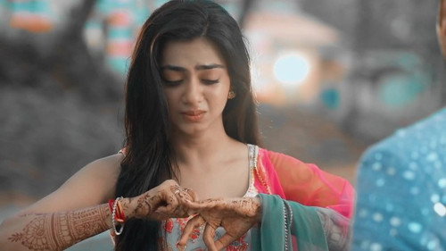 Ruhi releases Armaan from his burden