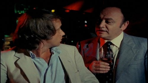 Escena del episodio 2 de la temporada 2 de la serie Commissaire Moulin