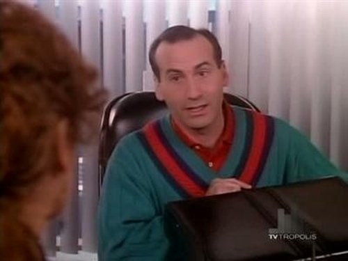 Escena del episodio 20 de la temporada 3 de la serie Beverly Hills, 90210