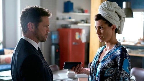 Private Eyes: 1×1