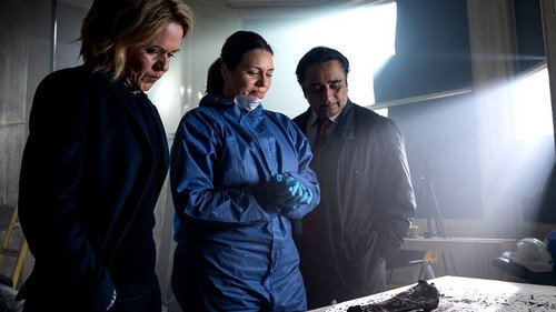 Unforgotten S05E01 — Episode 1 episode still