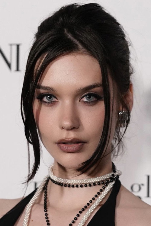Kép: Amanda Steele színész profilképe
