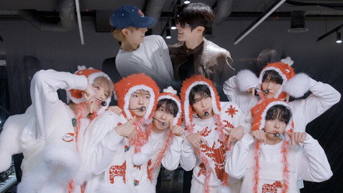 [Wish List] We're bored, so💬 wanna check out some year-end wishes?😏 | 退屈なんだけど年末のウィッシュでも見る?🍓🍰 | 2025 Music Bank Global Festival IN JAPAN & SBS Gayo Daejeon Behind the Scenes