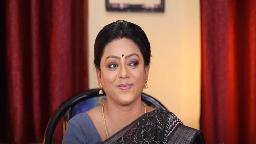 Baakiyalakshmi Feels Happy