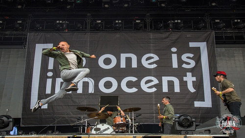 No One Is Innocent au Hellfest 2019 Backdrop Blur