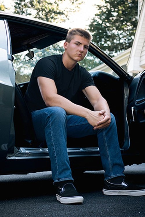 Feet of Shannon Mano