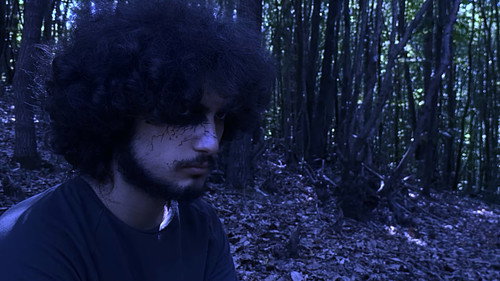 Mil (veya Tanrılığımın Sonu) Backdrop Blur