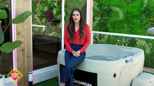 Escena del episodio 2 de la temporada 1 de Los vecinos de la casa de al lado