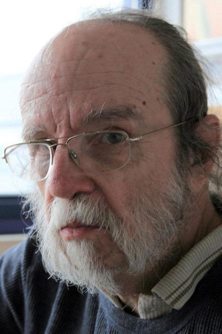 Catherine Corsini ha trabajado con Noël Burch en 1 ocasiones