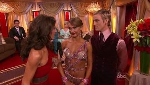 Escena del episodio 16 de la temporada 9 de la serie Dancing with the Stars