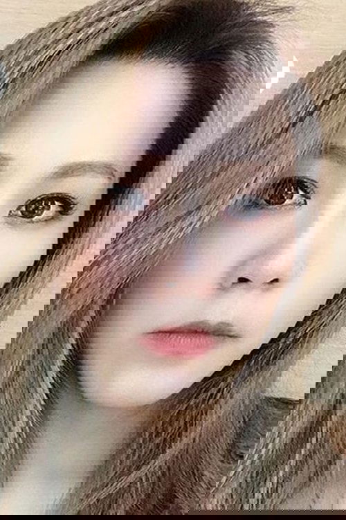 Lily Hong