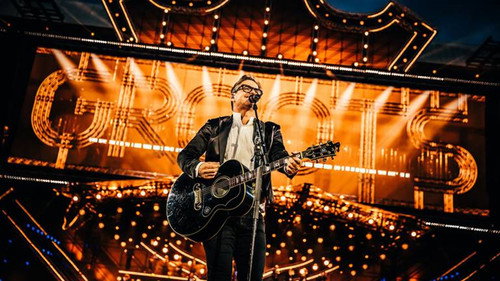 Guus Meeuwis - Live In Het Phillips Stadion 2006 Backdrop Blur