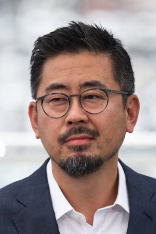 罗泓轸