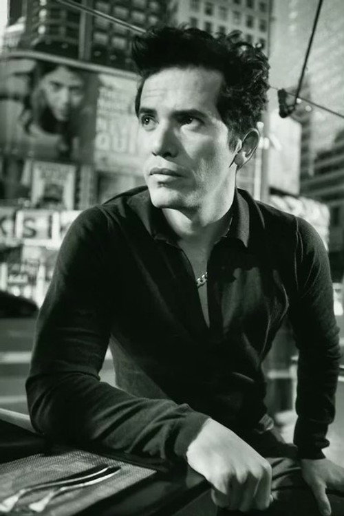 John Leguizamo