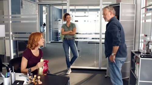 Escena del episodio 4 de la temporada 3 de la serie Einstein
