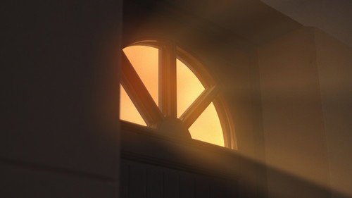 Minuit derrière l'église