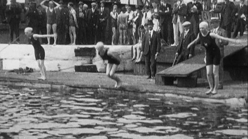 Port of London's Aquatic Sports Backdrop Blur
