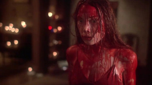 Carrie — Fondos 20