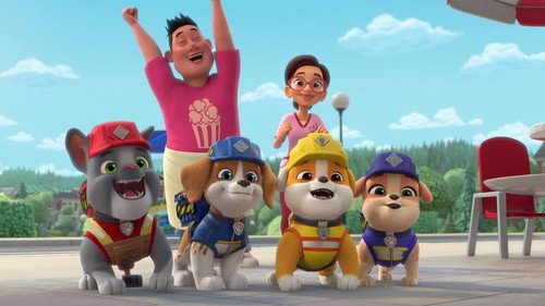 The Crew Builds a Popcorn-Cat Café