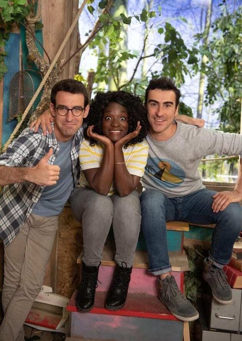 Escena 3 de C'est toujours pas sorcier