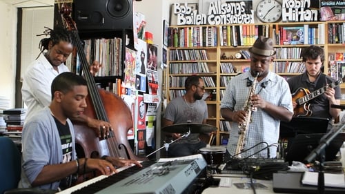 Poster della serie NPR Tiny Desk Concerts