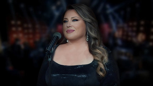 Mary Souliman : Star Of The Orient Backdrop Blur