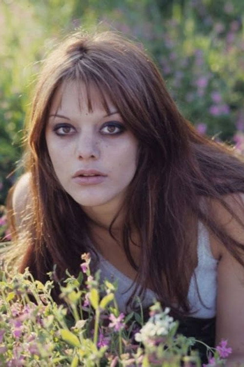 Tina Aumont