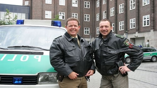 Escena del episodio 20 de la temporada 2 de Caroline in the City