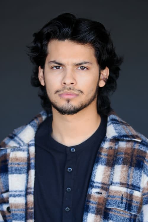 Kép: Xolo Mariduena színész profilképe