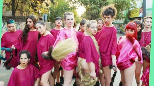 "P*te", "sal*pe" : ces femmes ont une réponse badass