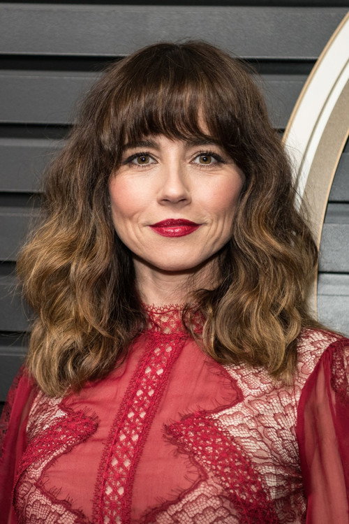 Linda Cardellini