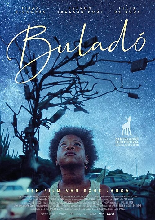 Headstrong girl Kenza lives with her father Ouira and grandfather Weljo on a car wrecking yard in the countryside of Curaçao. The two men are opposites that don't particularly attract: Ouira is a determined and rational police officer, while Weljo identifies with the original inhabitants and spirituality of the island. As Weljo wishes to prepare his passing to the world of spirits, the relationship between Ouira en Weljo starts to escalate and the eleven-year-old Kenza searches for her own path in-between the two extremes. The down-to-earth and avoidant mentality of Ouira no longer offers her all that she needs and slowly she opens up to the more mystical and comforting traditions of her grandfather.