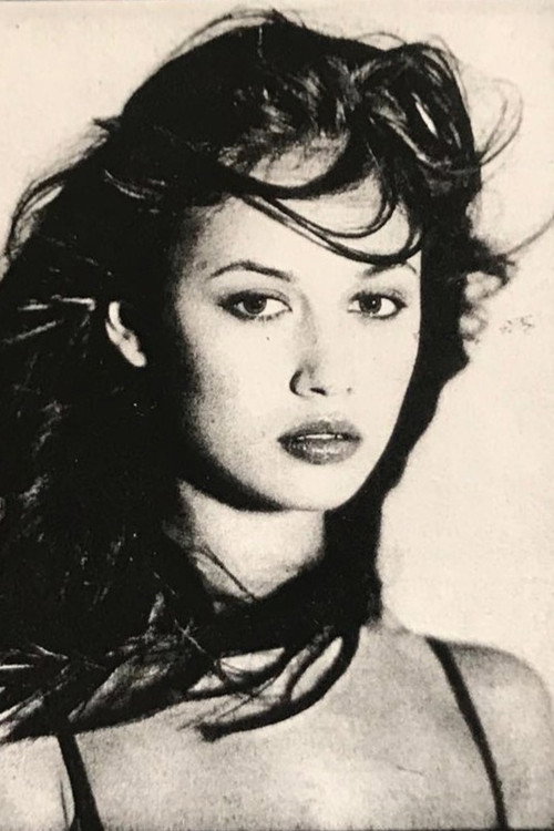 Kép: Olga Kurylenko színész profilképe