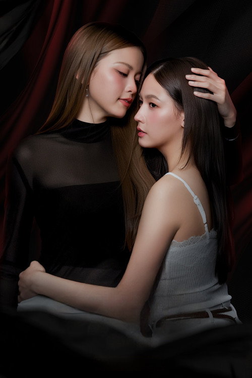 Affiche de รัก = ร้าย