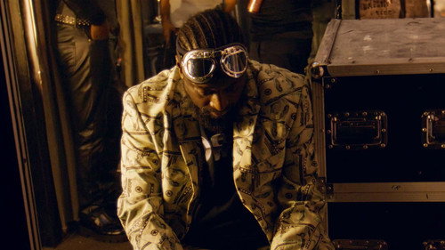Def Rhymz: Rapper met een hart Backdrop Blur