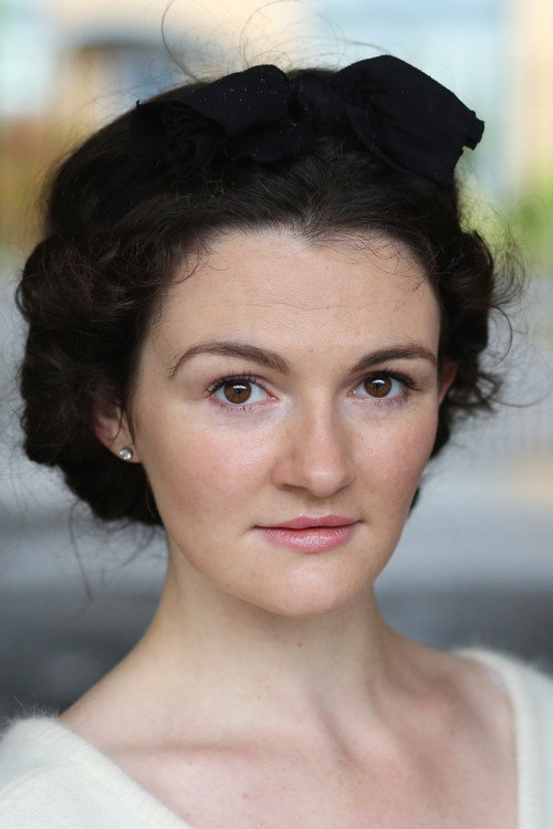 Iona Claire - صورة 2