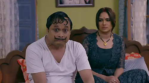 The priest's prediction - Happu Ki Ultan Paltan